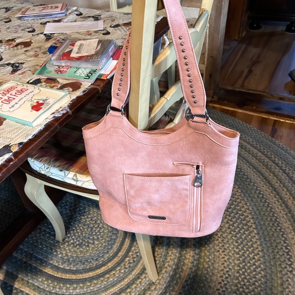 Ladies Conceal Carry Purse by Montana West - Picture 3 of 5